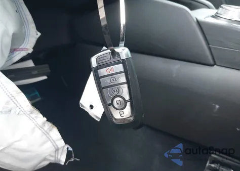 2024 Ford Escape St-Line z USA, uszkodzony, nr VIN 1FMCU9MN8RUB13014